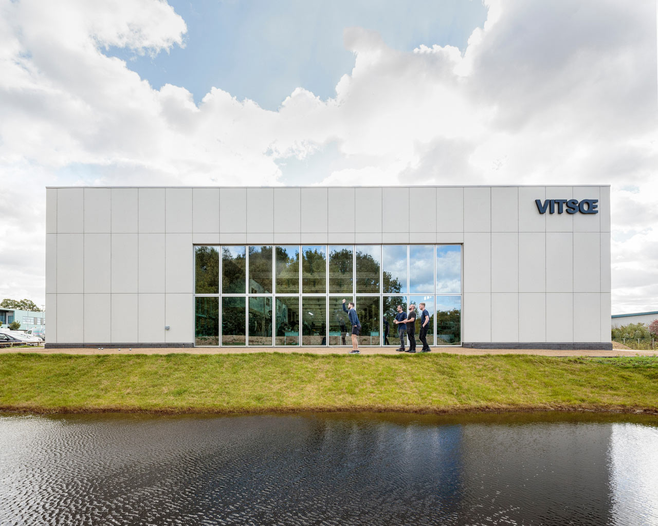 Vitsoe-Royal-Leamington-Spa-HQ-13